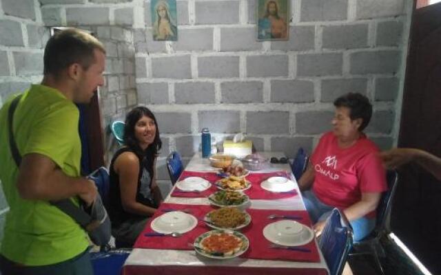 Arnolds Family Homestay