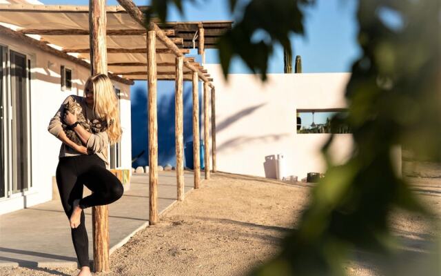 La Ventana Hostel and Hotel