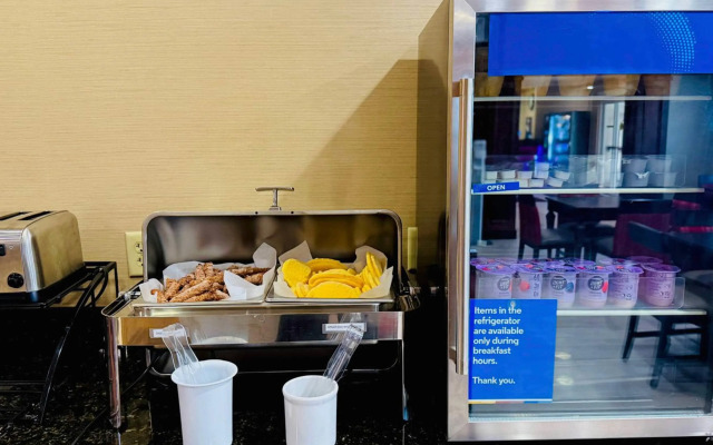 Comfort Inn & Suites Scarborough - Portland