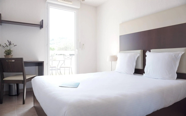 Comfort Aparthotel Six-Fours