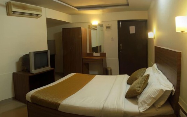 Hotel Ace Residency