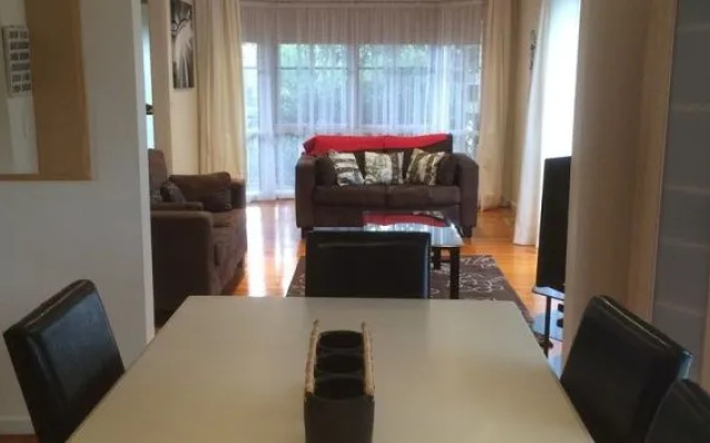 Australian Home Away Doncaster Elgar 2