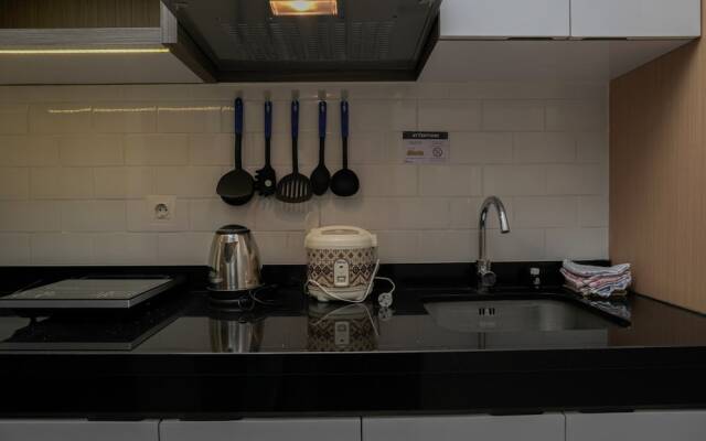 Pool View Studio Apartment Ciputra International