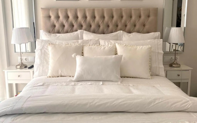 Ocean View Luxury Apartment