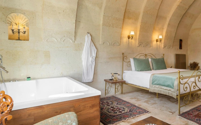 House 1938 Special Cave Hotel