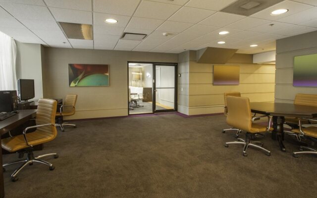 Wyndham Rochester Downtown