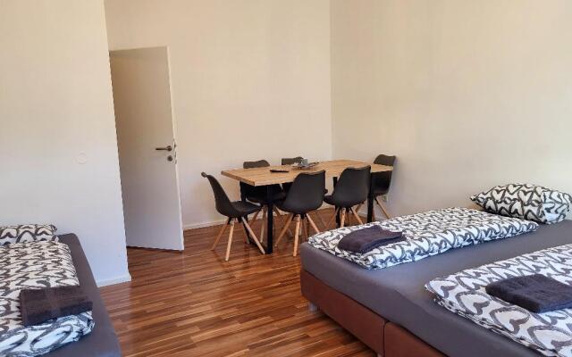 Real Living Apartments Vienna - Schweglerstrasse