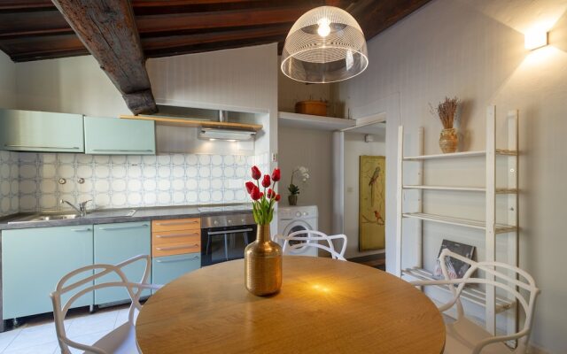 Borgo Albizi Cristina