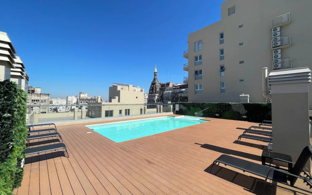 Modern Studio Pool Bar