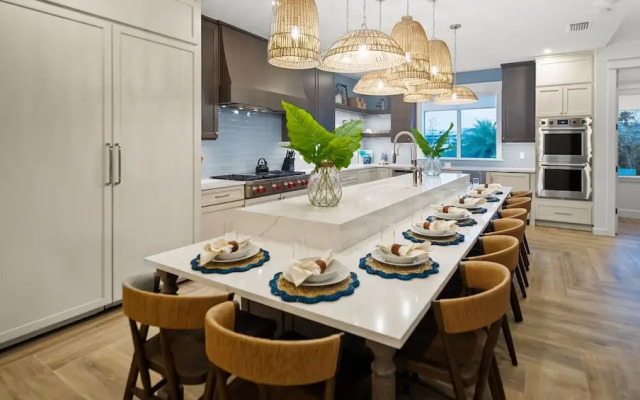 Maritime Manor in Siesta Key