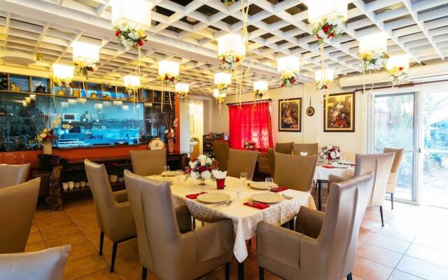 RedDoorz Plus near Abreeza Mall Davao