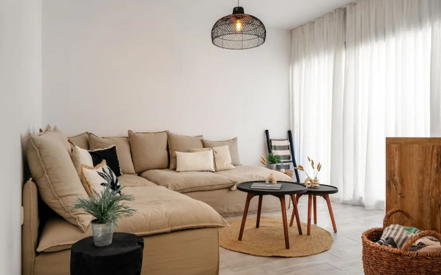 Maison Solea Plaka With 3 Bedrooms and 3 Bathrooms