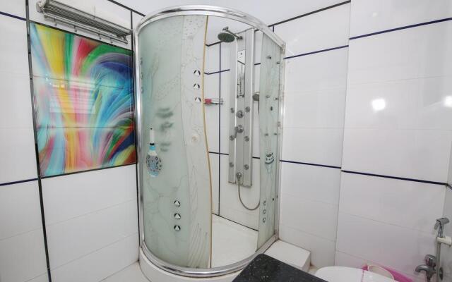 FabHotel Ratnakar Inn Ballygunge