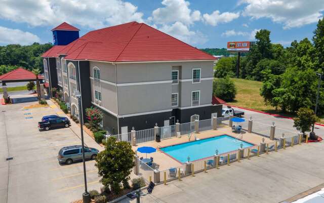 Comfort Inn & Suites Cleveland TX