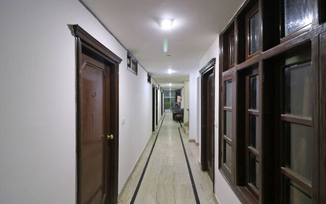 OYO 16063 Hotel Grand Valley