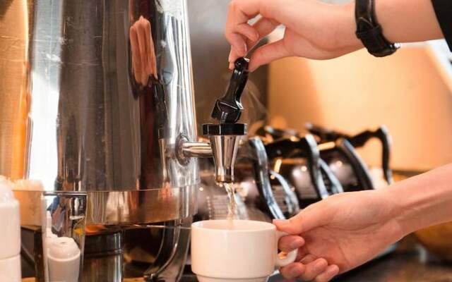 Expressionz Suites KLCC by Like Home