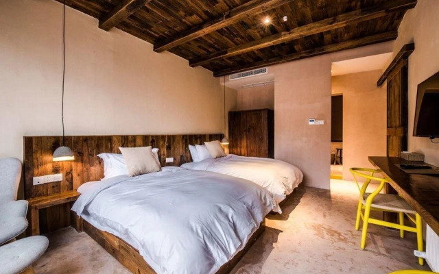 Go Native Downtown House Ningbo