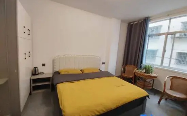 Hanshou Xiangfeng Apartment