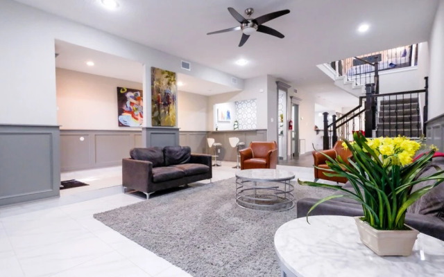 3Bdrm 3.5Bath 7Beds - NRG GRB MM-Park