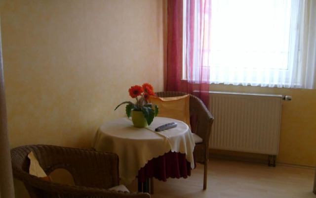 Stadt Cafe Pension Grünstadt