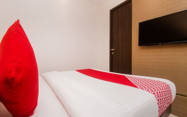 OYO 17322 Hotel Prime Residency
