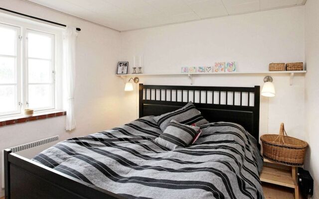 6 Person Holiday Home in Ulfborg