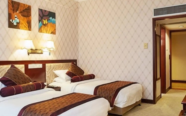 Xiamen Huaqiao Hotel