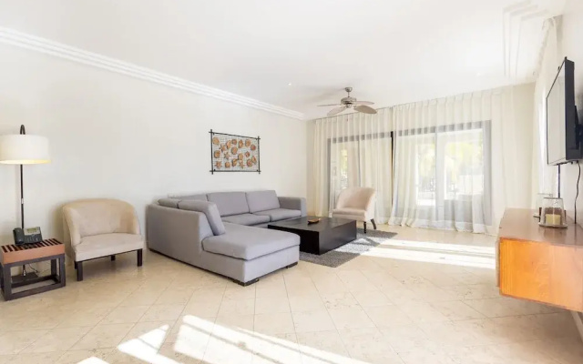 3-bedroom Cap Cana Gem Terrace Picuzzi Marina