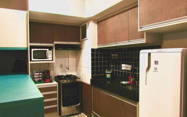 Apartamento com piscina e academia