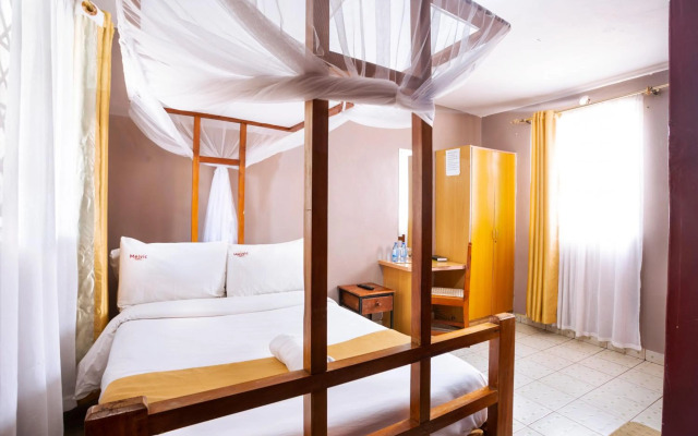 Melvic Hotel