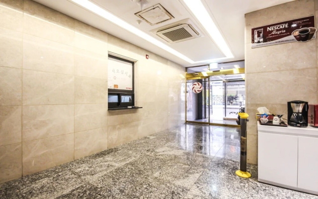 Jeonju Sinsigaji Hotel Pop