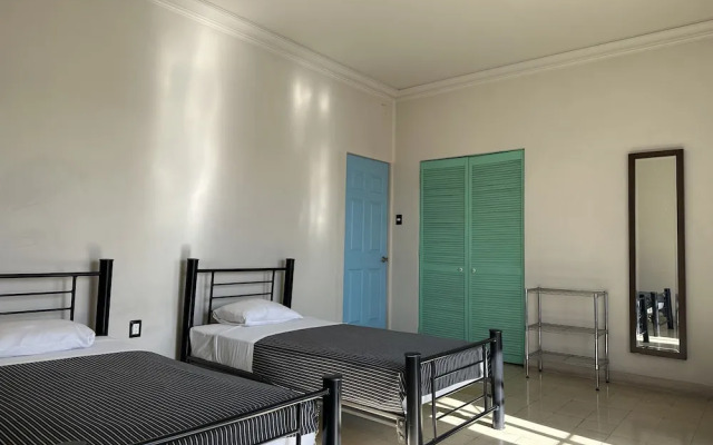 Andaina Hostel