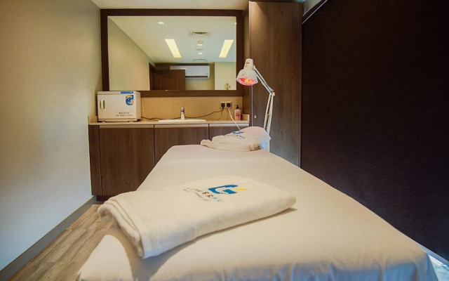 J's Signature Hotels