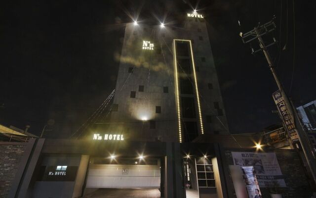 Calm Rest Hotel Busan Sasang