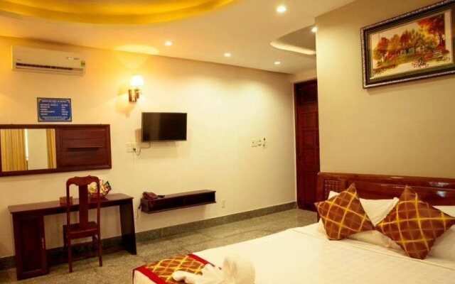 Hoang Vu Bien Ho Hotel