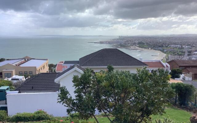 Apartment with amasing views