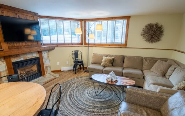 Timberline Lodges by Fernie Lodging Co