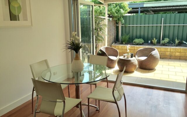 Luxury Townhouse in chic North Adelaide