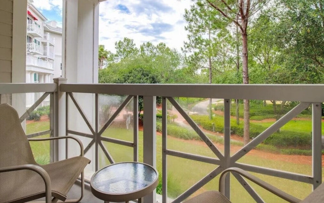 Margot Bay Condo by RedAwning