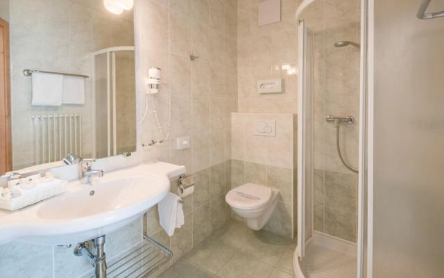 Best Western Hotel Bellevue Au Lac
