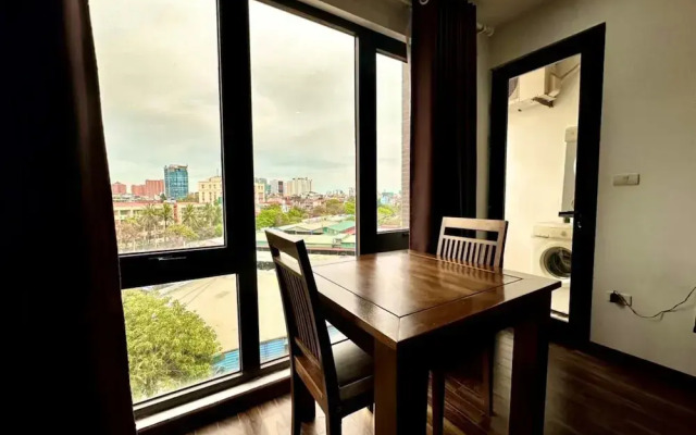 Hana Stay Tran Quoc Hoan