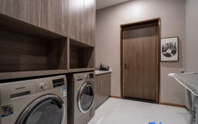 Lang Lizi hotel Beijing Huilongguan Long Ze Subway Station