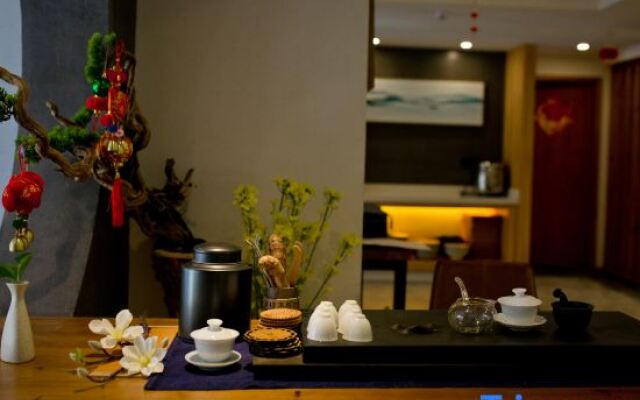 Yin Theme Hot Spring Villa Inn