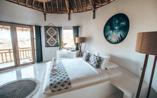 Mohini Komodo Resort