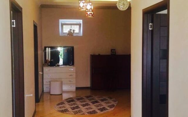 Hause on Ashiq Cuma steet 8