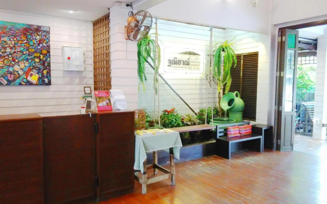 Thanicha Resort Amphawa