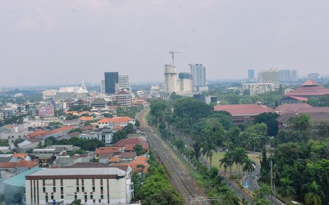 Homey And Simple Studio Apartment At Taman Melati Margonda