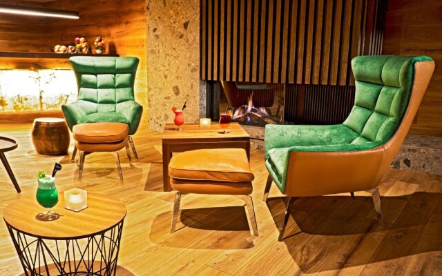 Kempinski Hotel Grand Arena