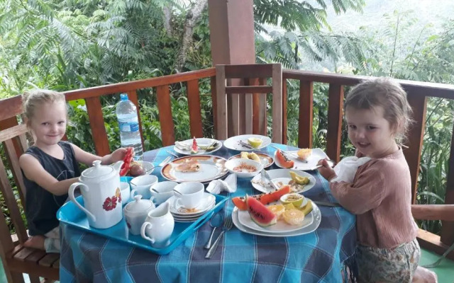 Village Inn Hostel