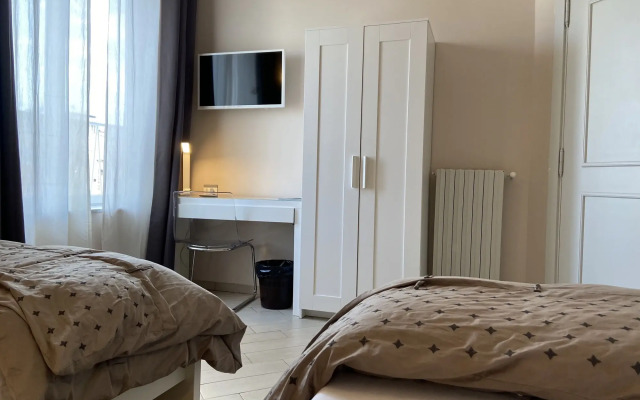 Up Hotel